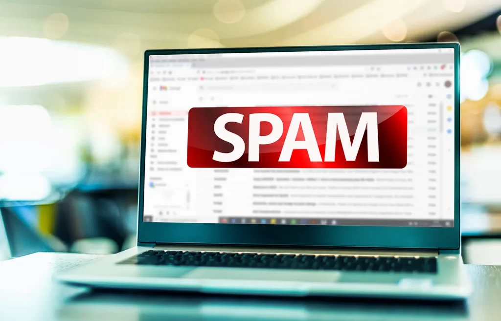 なぜ「単純な自動転送」は迷惑メール判定されやすいのか?