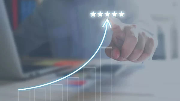 「選ばれるクリニック」はなぜ定期的にアンケートを行うのか？2025年の淘汰を生き抜く患者満足度経営のご紹介